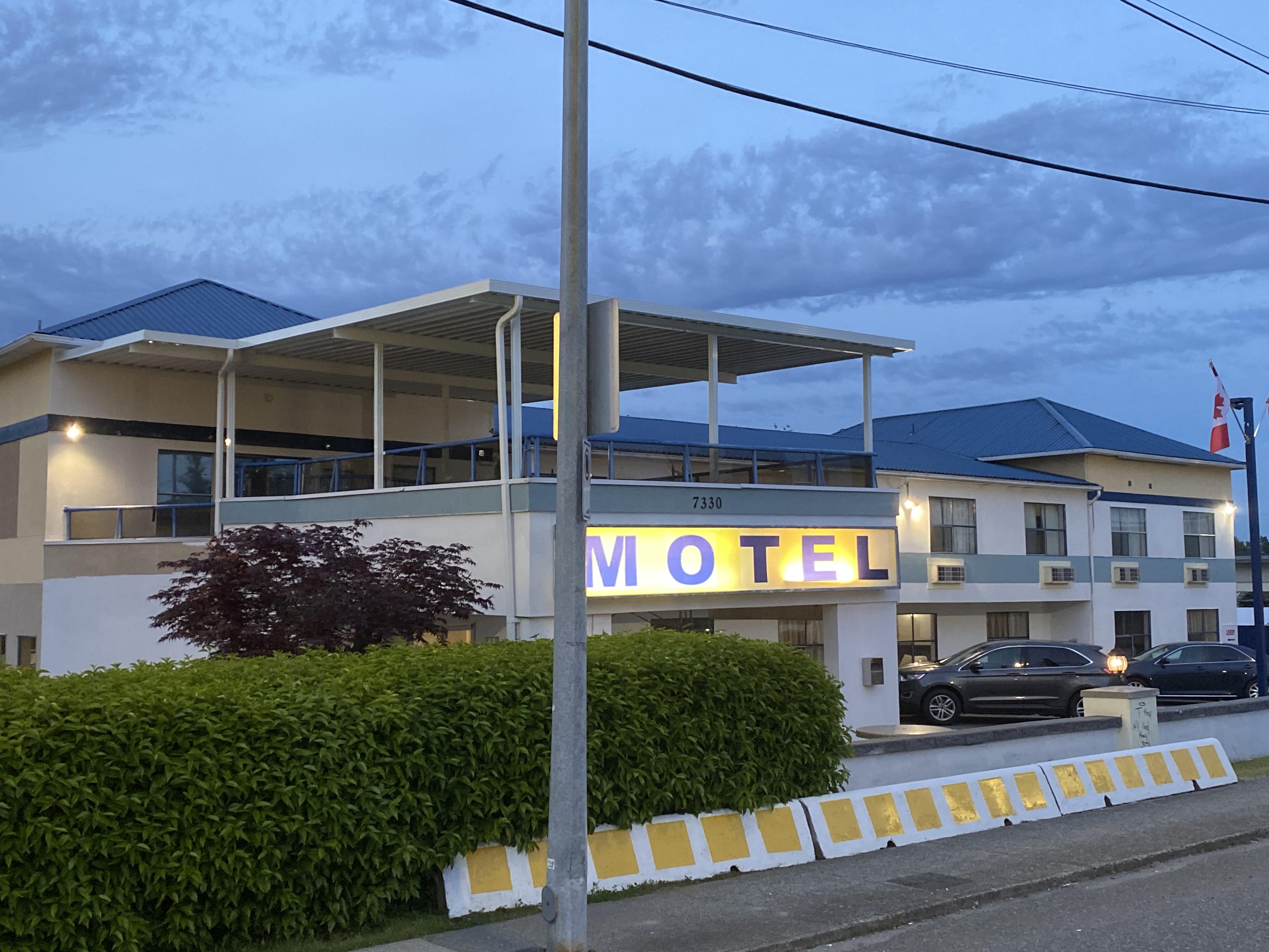 Happy Day Inn Burnaby Eksteriør bilde