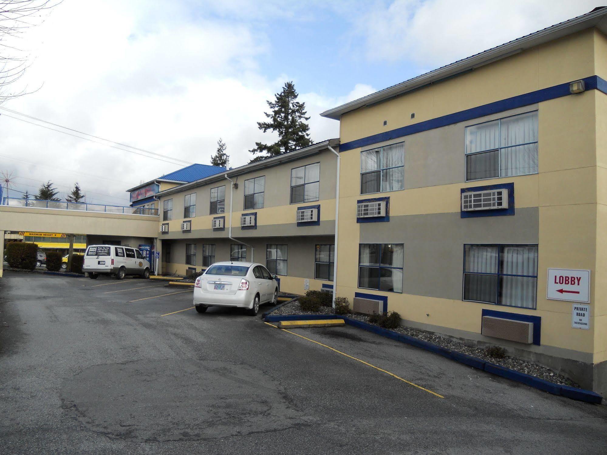 Happy Day Inn Burnaby Eksteriør bilde